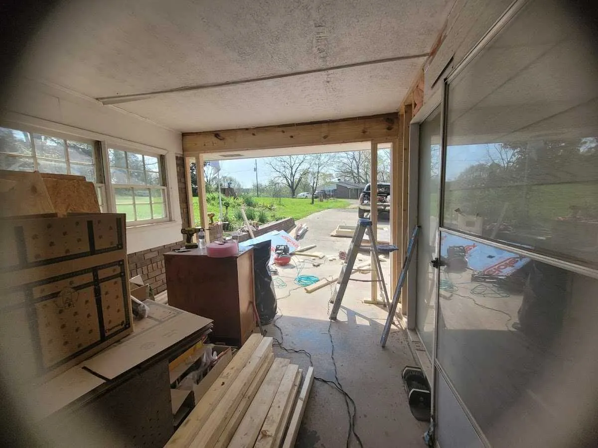 Air movers and dehumidifier for Water Mitigation Services in Florin